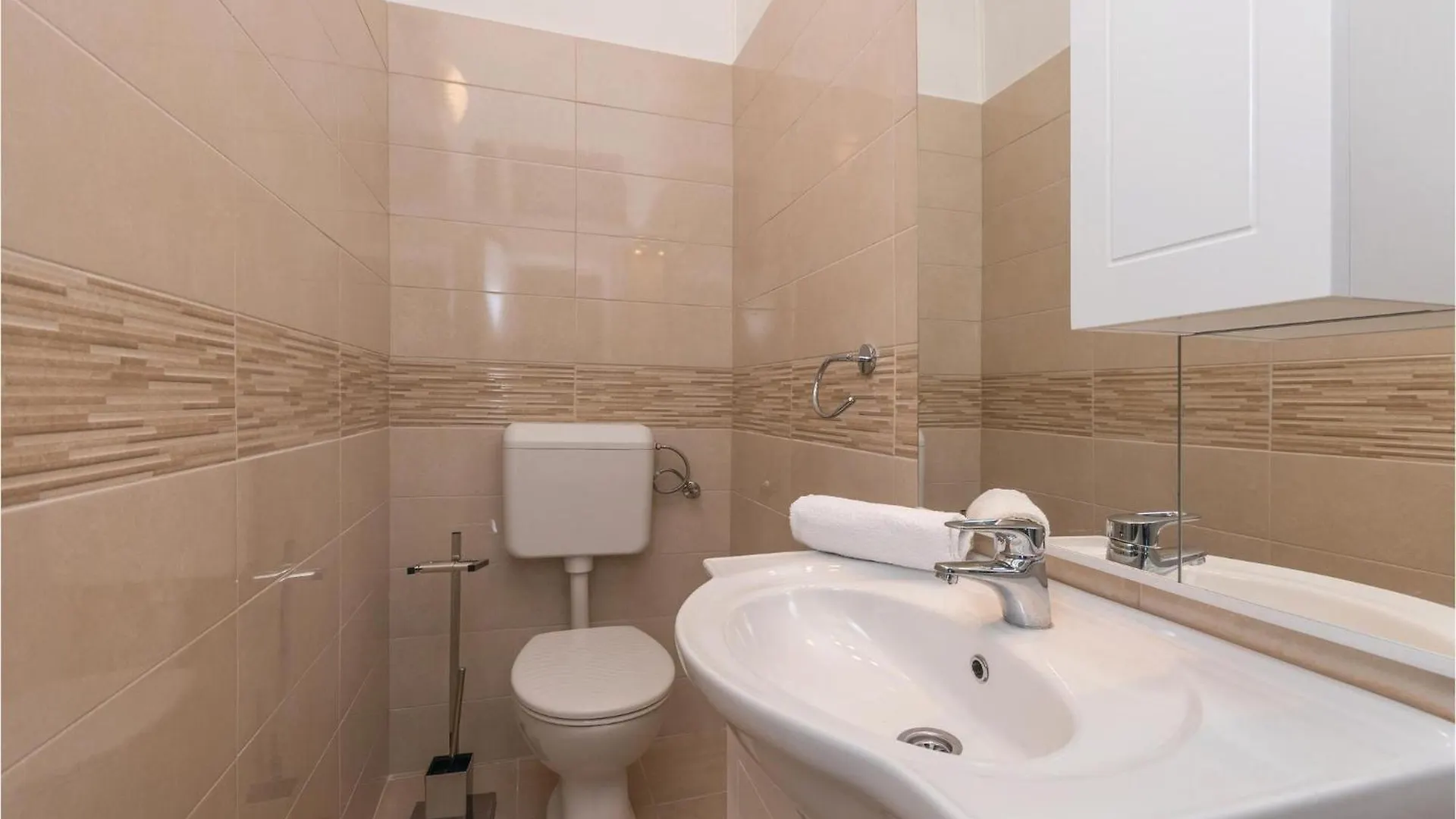 Stunning Home In Krusevo With Kitchen Krusevo (Zadar)