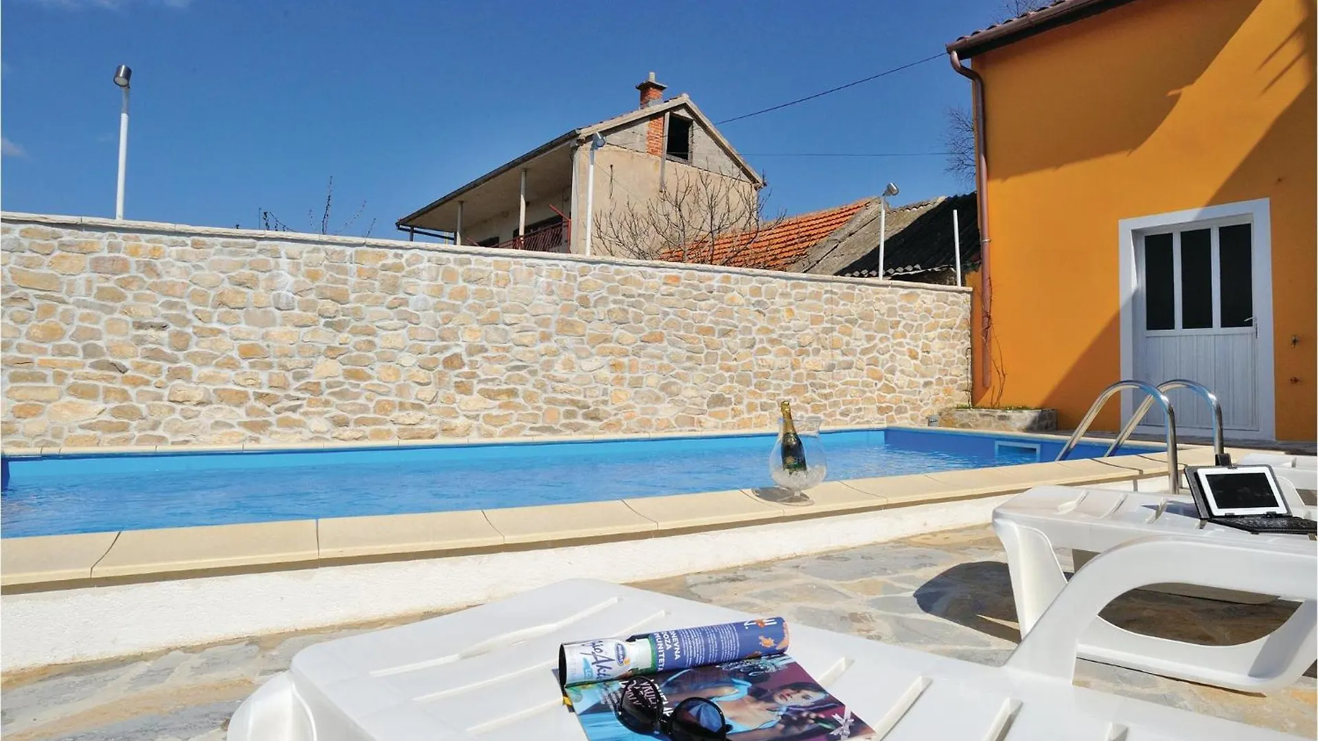 Stunning Home In Krusevo With Kitchen Kroatien